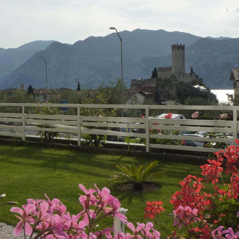 Villa Fiori - Appartamento Deluxe con 2 Camere da Letto e Vista Giardino - 38