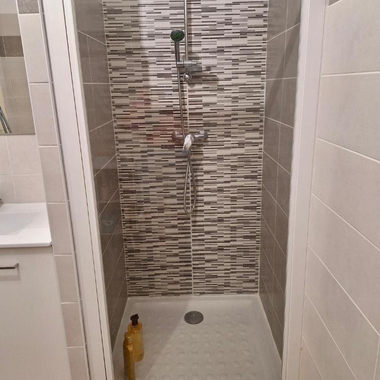 L'échiquier de Béziers - T2 déco soigné - Belle terrasse -Parking - Wifi - Appartement 1 Chambre - 22