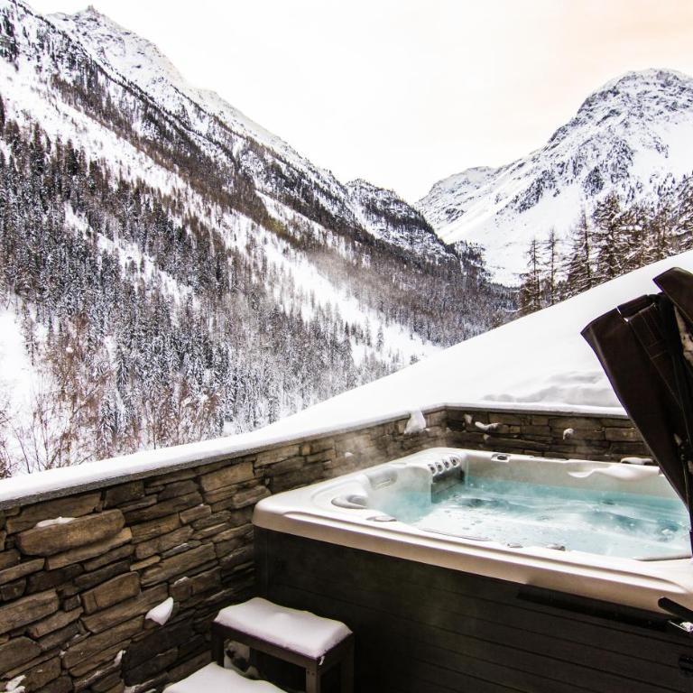 Chalet Les Rahâs by Mrs Miggins - Luxus Apartment mit 3 Schlafzimmern und Whirlpool - 3