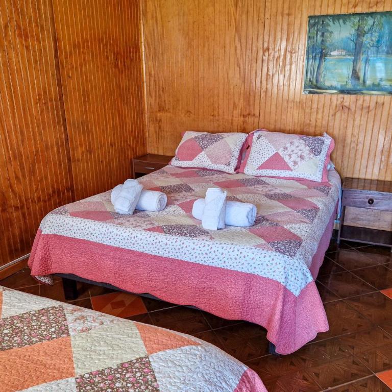 KeuhenuaEcoHostal - Habitación Doble Estándar - 2 camas - 3