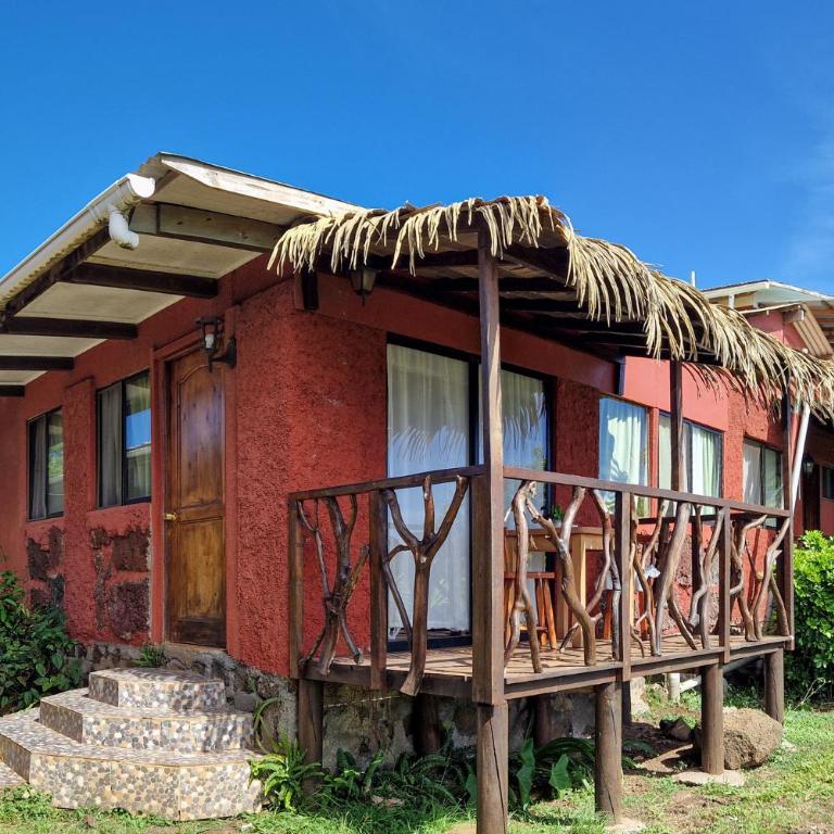 KeuhenuaEcoHostal - Habitación Triple Confort con ducha - 2