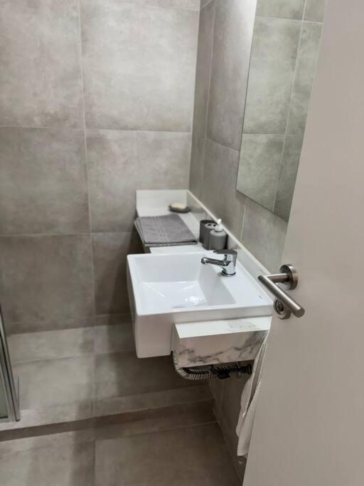 Av Callao, moderno studio 2 pax - Apartamento de 1 dormitorio - 7