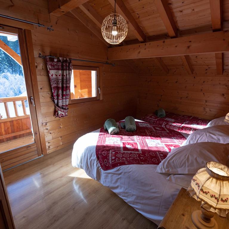 Chalet spacieux pour 10 pers près des pistes et parking privé - FR-1-467-135 - Chalet - 6