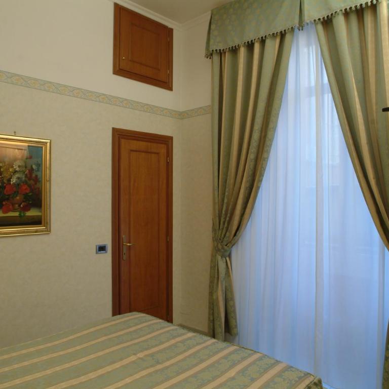 Hotel Teti - Chambre Double ou Lits Jumeaux - 21