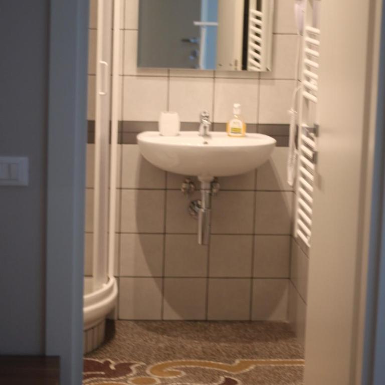 B&B Cernaia 42 - Camera Tripla Comfort - 3