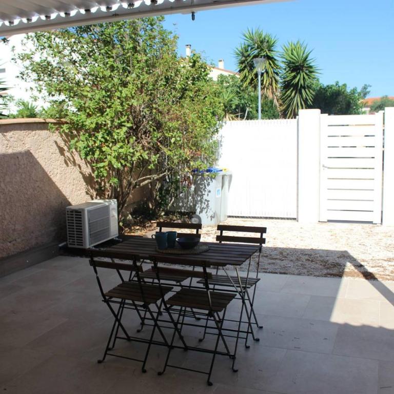T2 climatisé à 2 minutes de la plage du Pont Tournant - 4BRANB - One-Bedroom House - 3