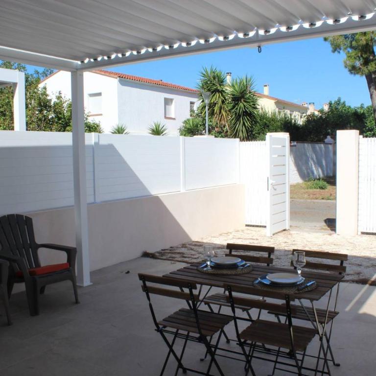 T2 climatisé à 2 minutes de la plage du Pont Tournant - 4BRANB - One-Bedroom House - 19
