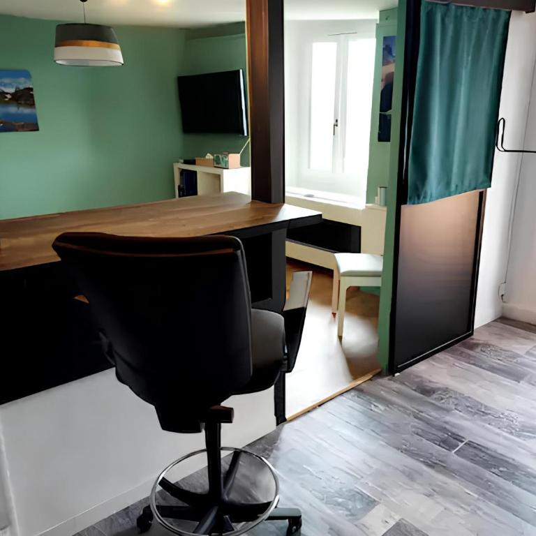 Studio Vauban petite gargouille, vue panoramique et ensoleillée - Appartement 1 Chambre - 2