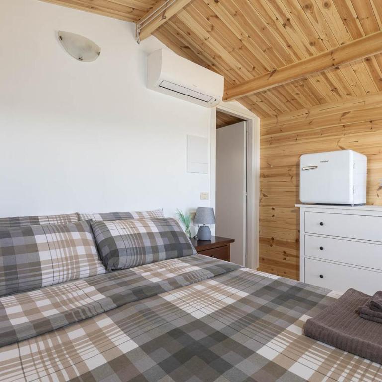 Agriturismo e Maneggio Poggio Leone - Bungalow con 1 Camera da Letto - 8