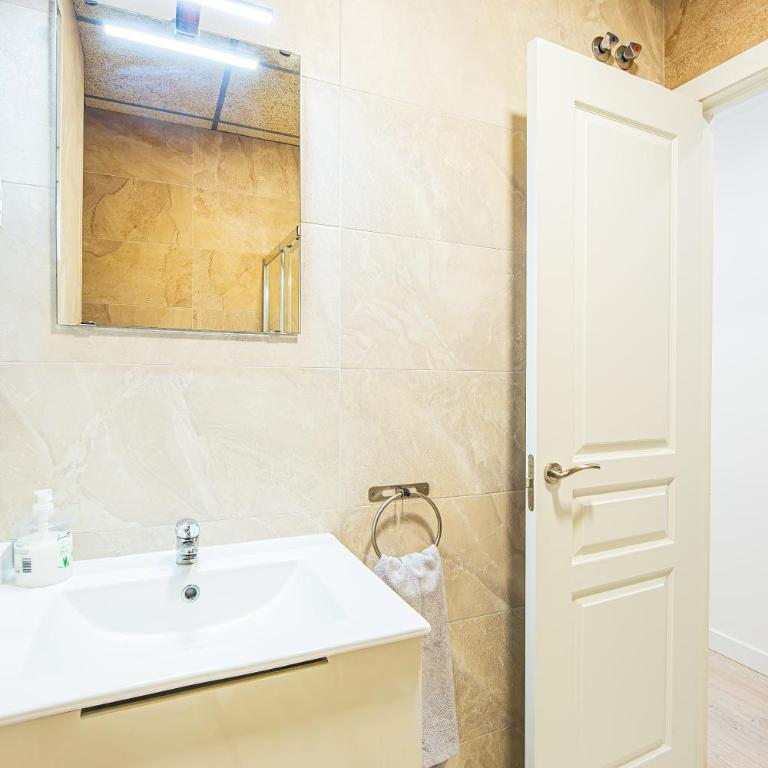 CARTAGENAFLATS, Apartamentos San Francisco - Apartamento Estándar de 2 dormitorios - 11