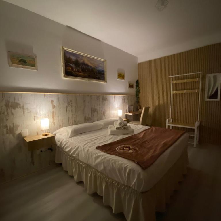 Perugia Suite - Suite King con Vasca Idromassaggio - 16