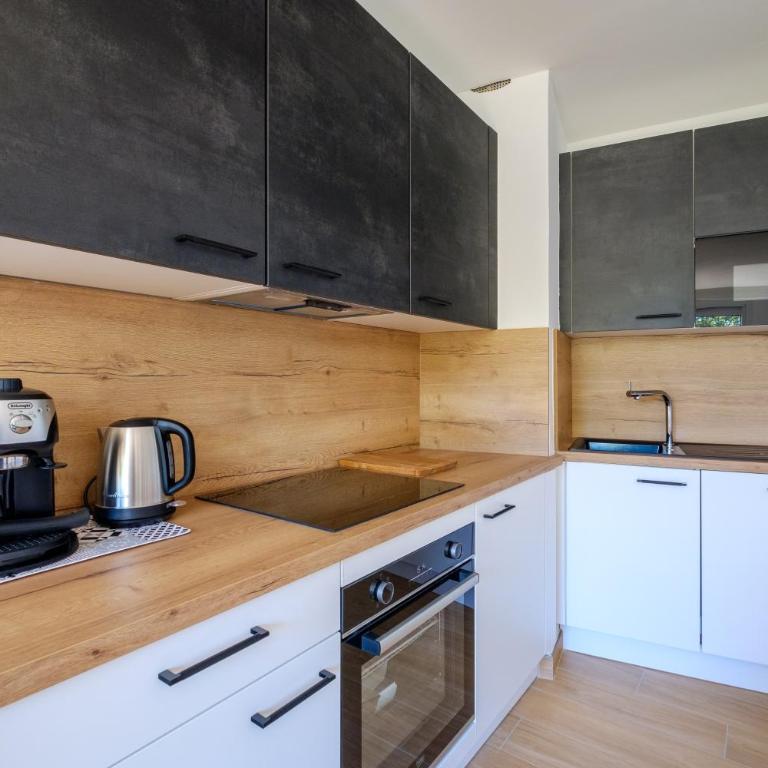 LA GRANDE BLEUE, Magnifique T2 climatisé, proche de la mer - One-Bedroom Apartment - 4