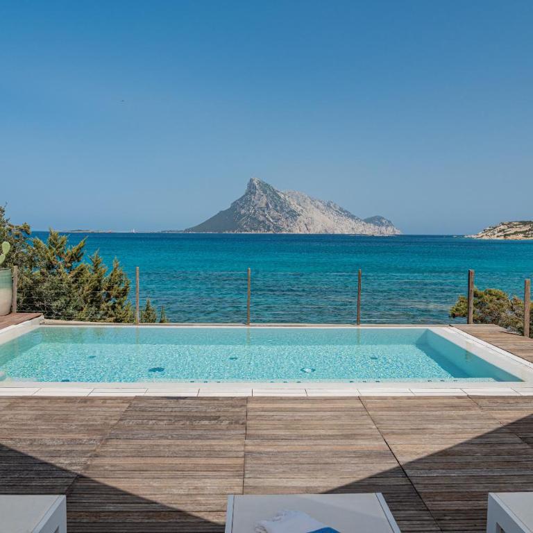 Villa Sea Soul - Luxury Seafront Villa with Direct Sea Access - Villa - 3