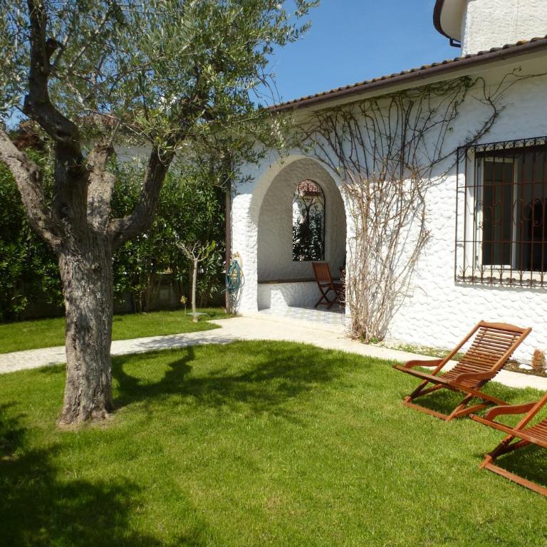 499 - Villetta trilocale nel centro di Marcelli, con giardino, vicino al mare - CLIMATIZZATO, SPIAGGIA INCLUSA - Appartamento con 2 Camere da Letto - 1