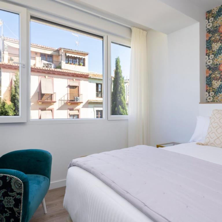 Royal View Suite - Two-Bedroom Apartment - 2