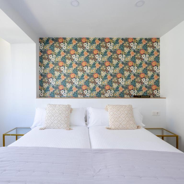 Royal View Suite - Two-Bedroom Apartment - 4