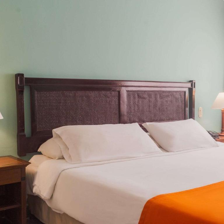 Hotel Faranda Express Puerta Del Sol Barranquilla, A Member of Radisson Individuals - Habitación Estándar - Cama extragrande - 2