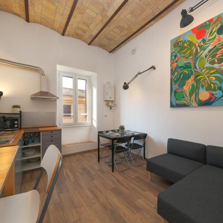 Elena's Apartment - Piramide Metro Station - Two-Bedroom Apartment - 1