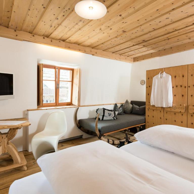 Hotel & Gourmetwirtshaus Kirchenwirt seit 1326 - Deluxe Doppelzimmer - 3