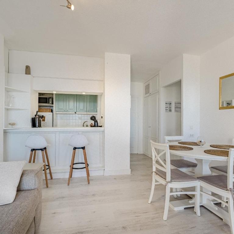 Panoramic apartments in club Paraiso Ocean view - One-Bedroom Apartment - 9