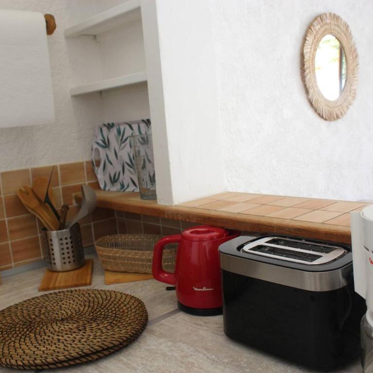 T2 climatisé à 2 minutes de la plage du Pont Tournant - 4BRANR - One-Bedroom House - 9