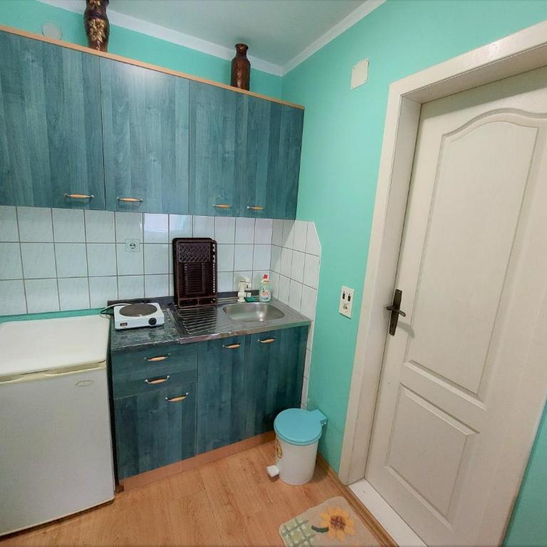Apartments Nikolić - Standardni Trokrevetni Studio - 1