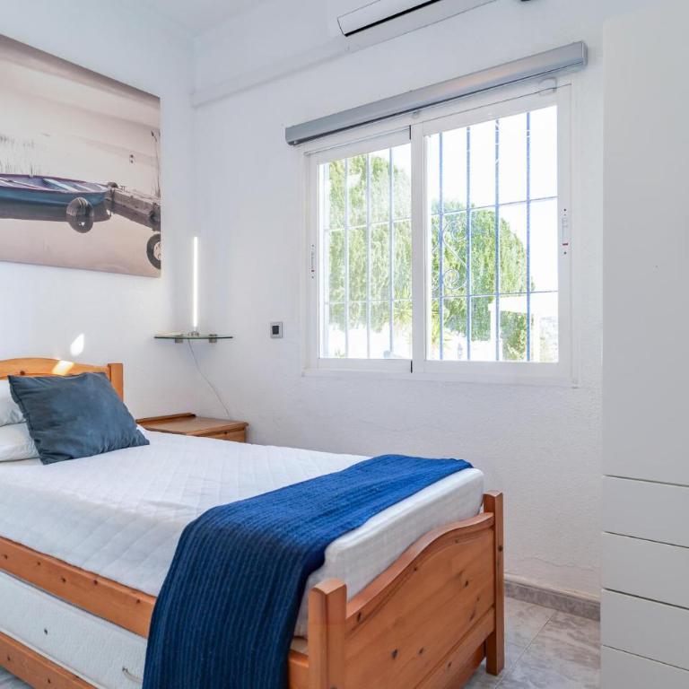 Gorgeous Home In Benalmadena - Casa de vacaciones de 5 dormitorios - 11