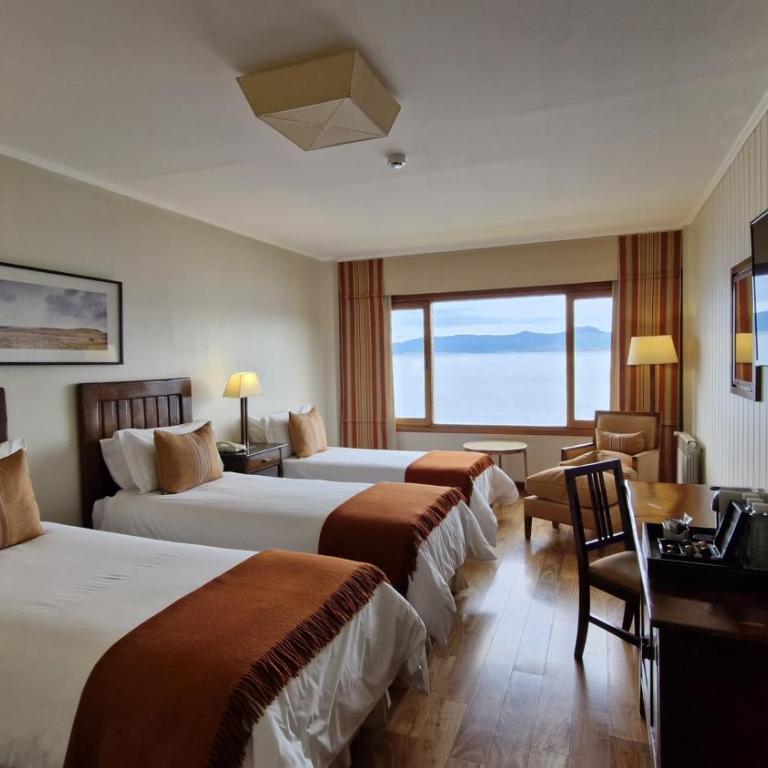Los Cauquenes Resort + Spa + Experiences - Habitación Triple Premium con vistas al canal Beagle - 7