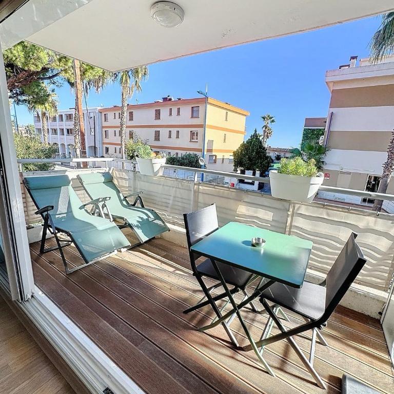 Beau studio bord de mer à Villeneuve Loubet French Riviera - Appartamento con 1 Camera da Letto - 2
