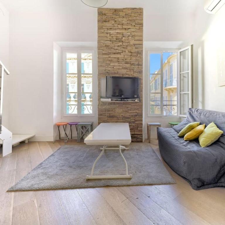Cosy duplex, hyper centre, wifi,air conditionner - Appartement 1 Chambre - 2