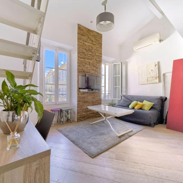 Cosy duplex, hyper centre, wifi,air conditionner - Appartement 1 Chambre - 15