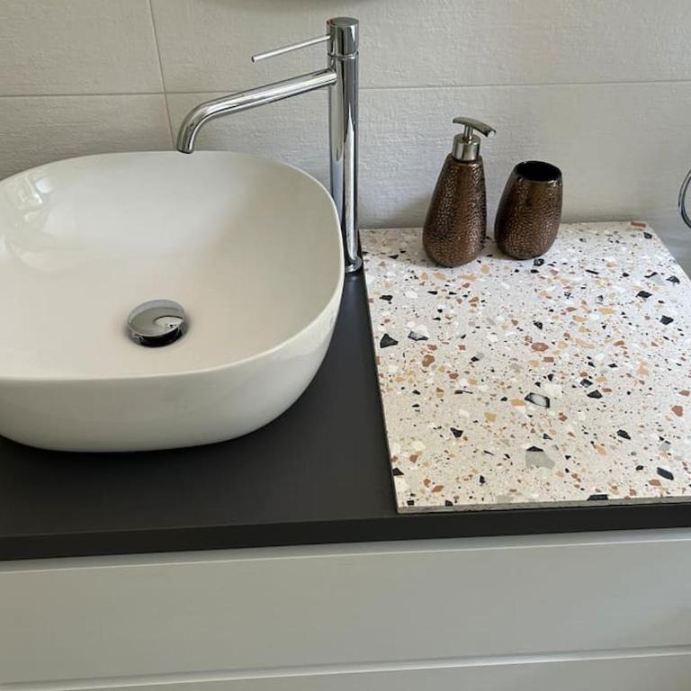 Cozy and quiet Suite near Two Towers, Bologna - Appartamento con 1 Camera da Letto - 17