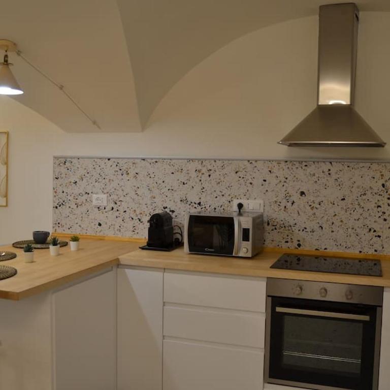 Cozy and quiet Suite near Two Towers, Bologna - Appartamento con 1 Camera da Letto - 7