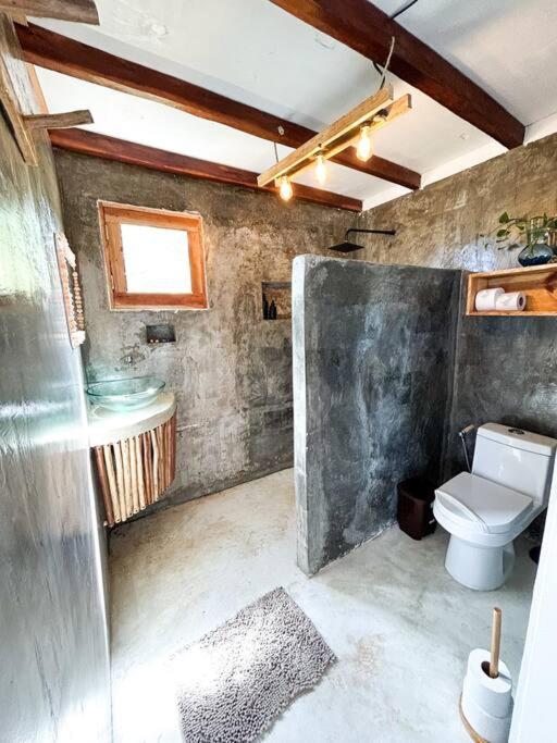 Loft con hermosa vista, terraza y wifi Starlink! - One-Bedroom Apartment - 34