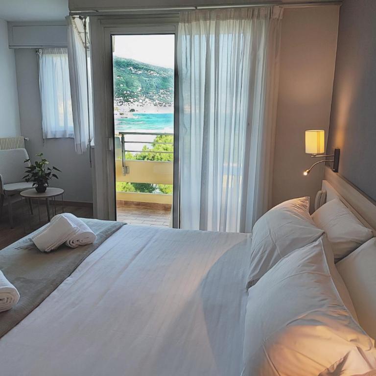 Hôtel Alexandra - Chambre Double ou Lits Jumeaux Supérieure - 13