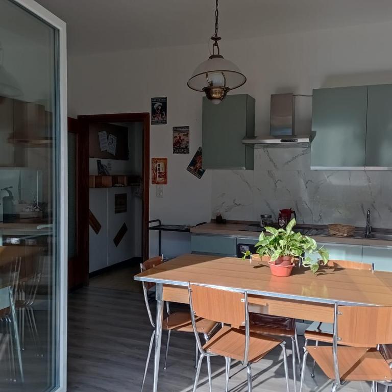 Tirano Express Comfort 2P Appartamento spazioso con vista montagne, ideale per famiglie e gruppi - Appartement avec Vue et Balcon - 26