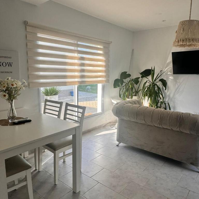 Duplex con pileta - Two-Bedroom House - 26