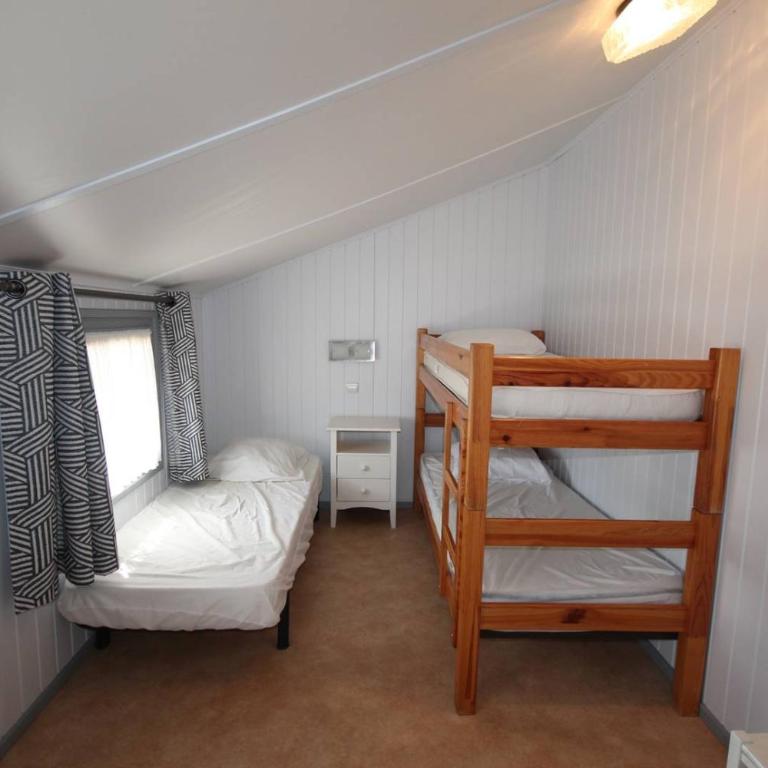 Belle villa de vacances climatisee, tout confort, residence TAMARIS, accès payant aux piscines animation, wifi, 2 chambres, 5 couchages PORTIRAGNES PLAGE LRTAMB19 - Casa de 2 dormitorios - 6