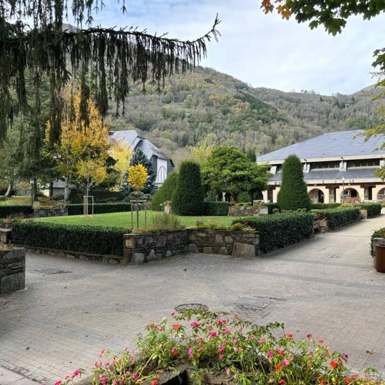 St Lary Village T2 4p lumineux - piscine - balcon - parking - Apartamento de 1 dormitorio - 14