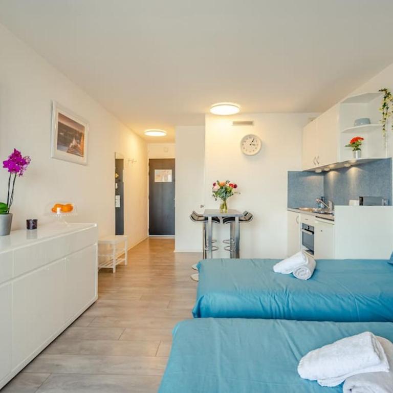 BIARRITZ GRANDE PLAGE - STUDIO AVEC BALCON - Victoria Surf - Apartamento de 1 dormitorio - 2