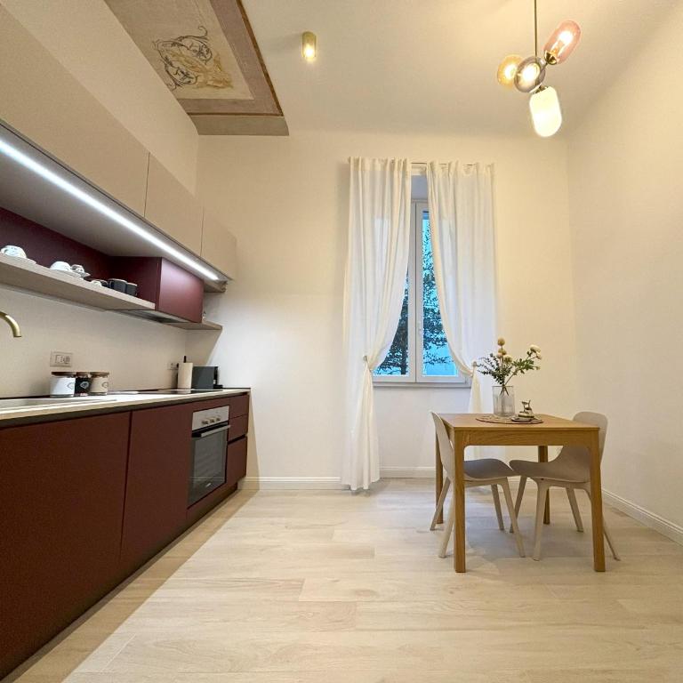 Viale 1880 - Trieste Reception - Appartamento con 2 Camere da Letto - 13