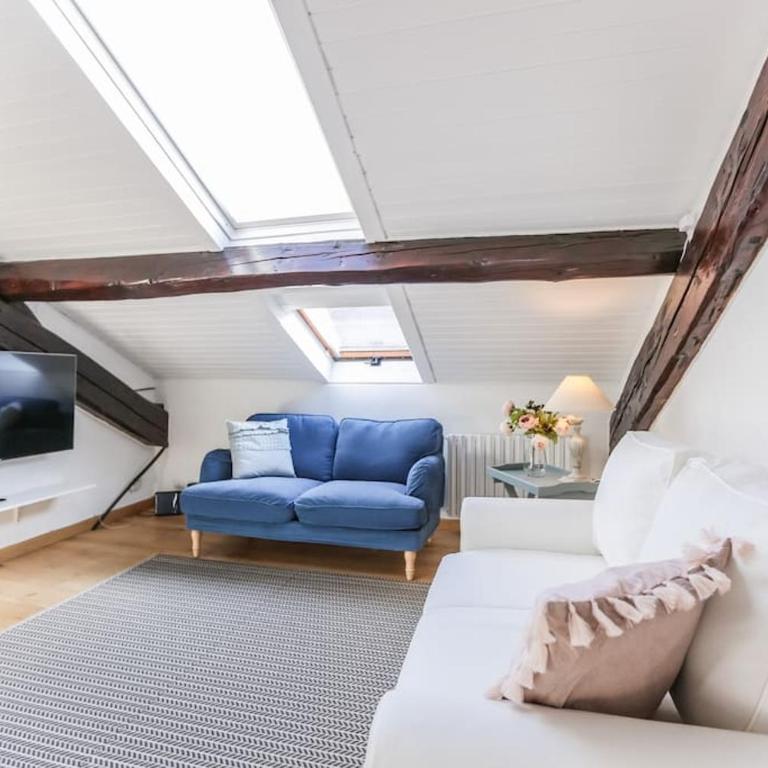 Sunny 2BR Penthouse Near Milano Centrale - Two-Bedroom House - 3