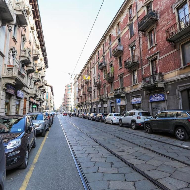 Sunny 2BR Penthouse Near Milano Centrale - Two-Bedroom House - 49