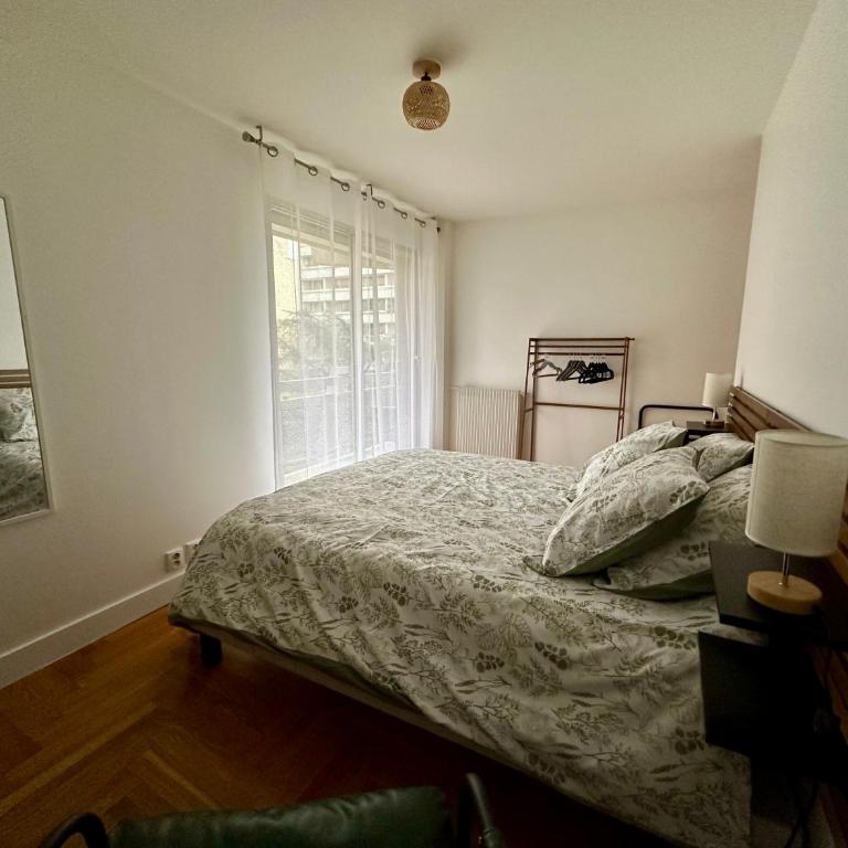 Appartement 5 personnes Léon Frot PARIS - Appartement 2 Chambres - 14
