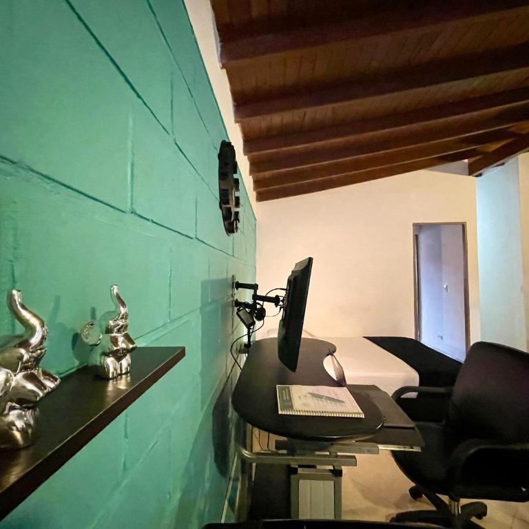 explora la magia de laureles - Apartamento de 1 dormitorio - 4