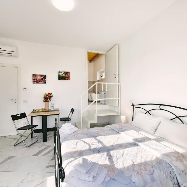 Villa Dei Sogni - Camera accesso indipendente Vicino Ospedale Borgo Trento Fiera Arena di Verona - One-Bedroom Apartment - 6