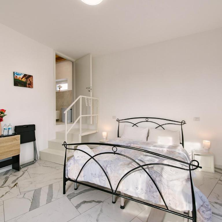 Villa Dei Sogni - Camera accesso indipendente Vicino Ospedale Borgo Trento Fiera Arena di Verona - One-Bedroom Apartment - 12