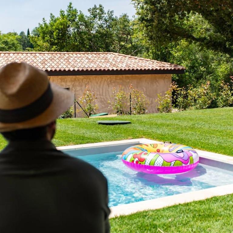#53 Staywizus - St Paul Villa Swimming pool AC Car park BBQ for 8 Guests - Villa - 51