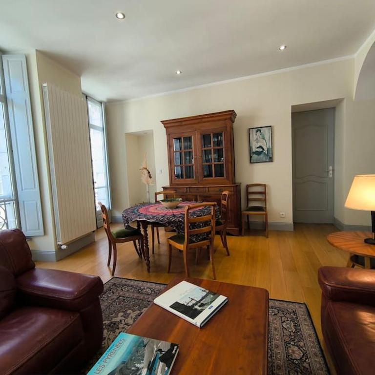 Spacieux-6 pers-bien équipé-quartier du château - Appartement 3 Chambres - 16