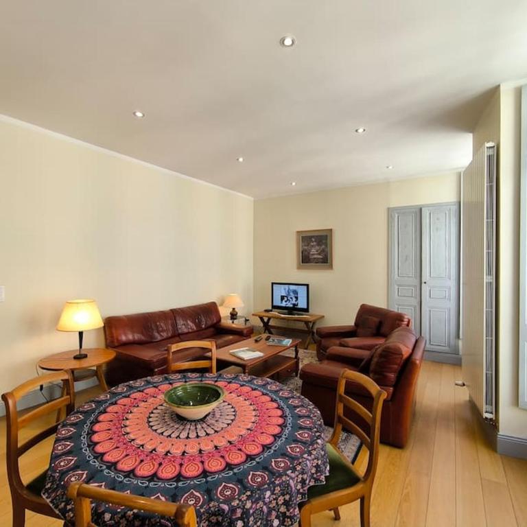Spacieux-6 pers-bien équipé-quartier du château - Appartement 3 Chambres - 17